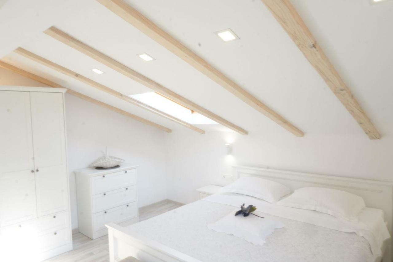 Apartman Balancana Kaštela Exteriör bild